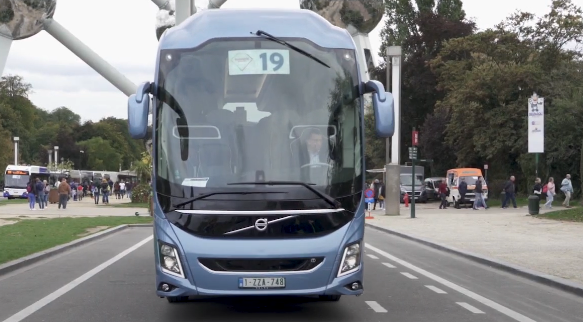 Volvo 9900